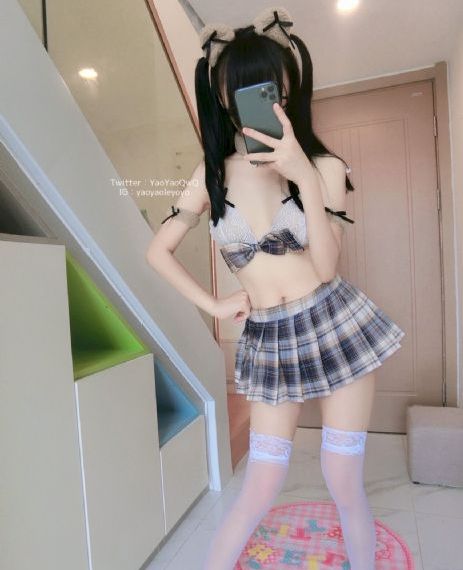 久久精品无码一区二区国产Av_HD在线观看